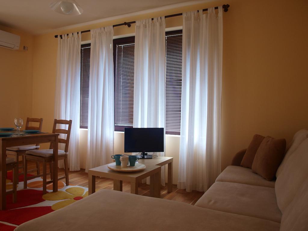 Lili Guest House Blagoevgrad Room photo